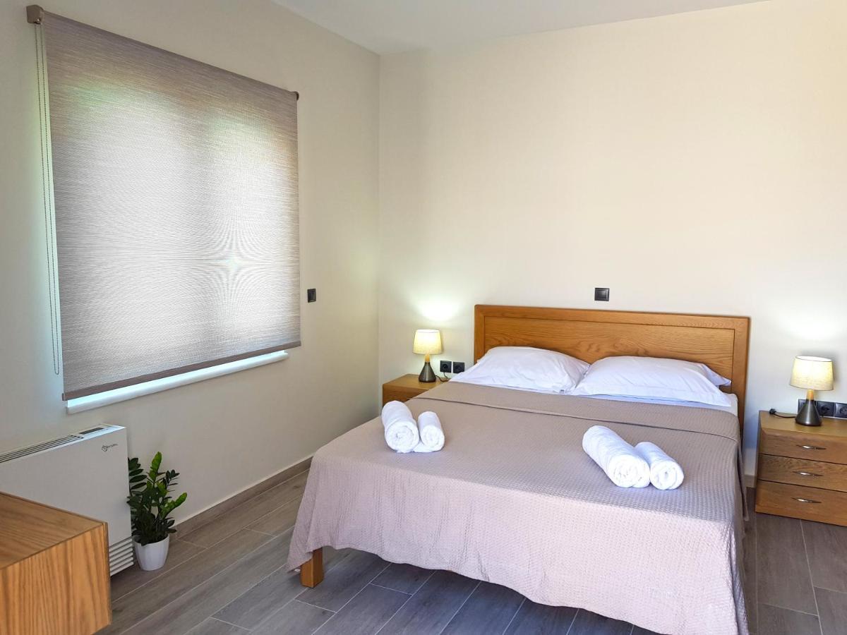 Four Seasons Homes Σταλός Εξωτερικό φωτογραφία