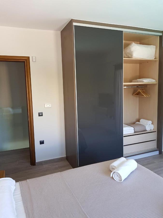 Four Seasons Homes Σταλός Εξωτερικό φωτογραφία