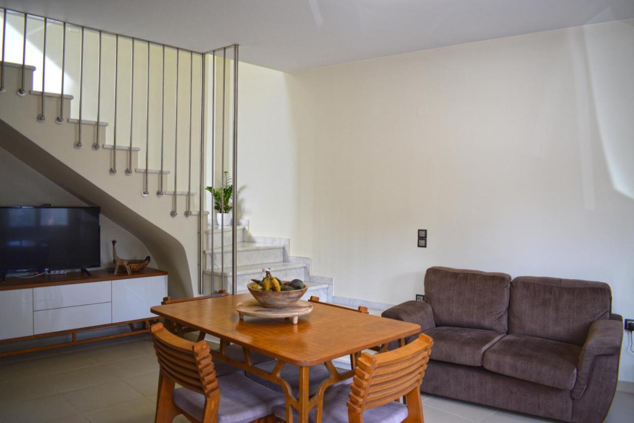 Four Seasons Homes Σταλός Εξωτερικό φωτογραφία